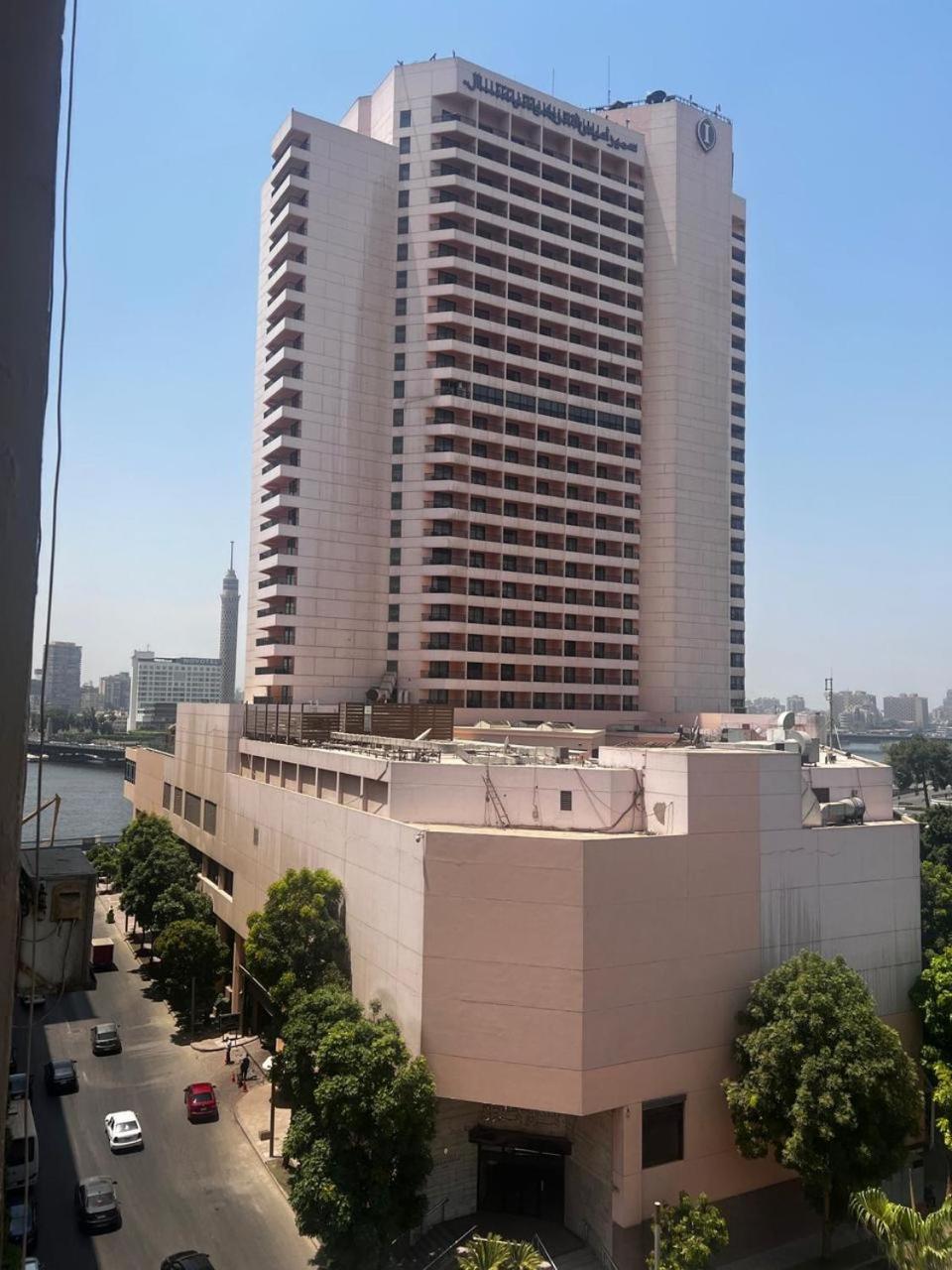 افضل موقع علي النيل و ممشي اهل مصر و فندق سميراميس Apartamento
